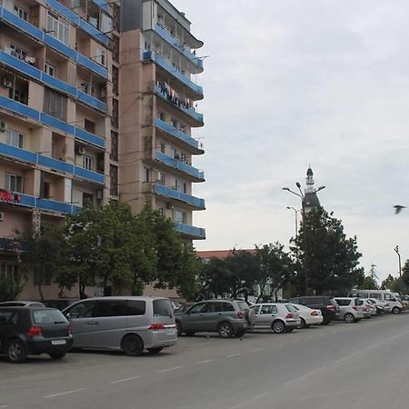 Apartment Khimshiashvili 9 Batoemi Buitenkant foto