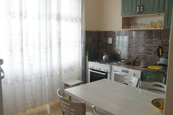 Apartment Khimshiashvili 9 Batoemi Buitenkant foto